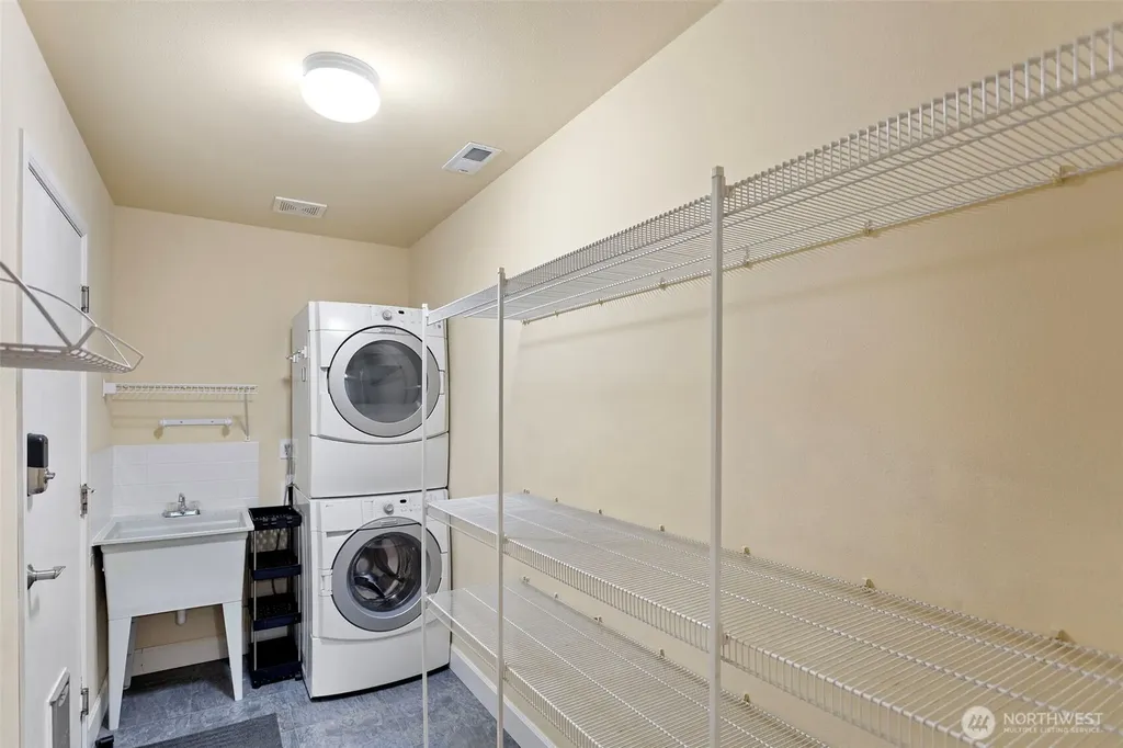 36726 SE Gravenstein Court Snoqualmie WA 98065