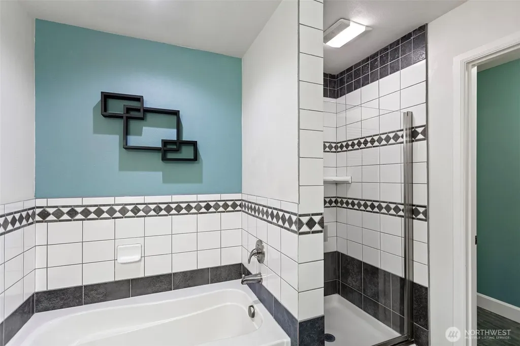 36726 SE Gravenstein Court Snoqualmie WA 98065