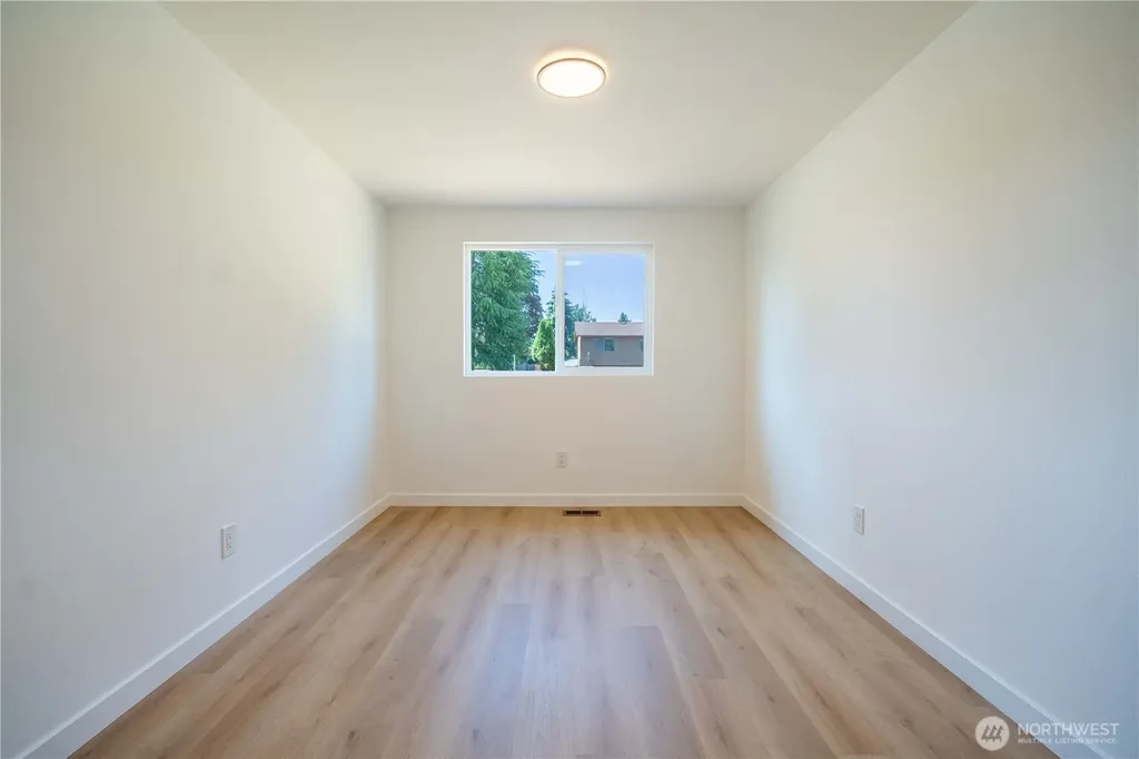 1101 Tule Lake Road S Tacoma WA 98444