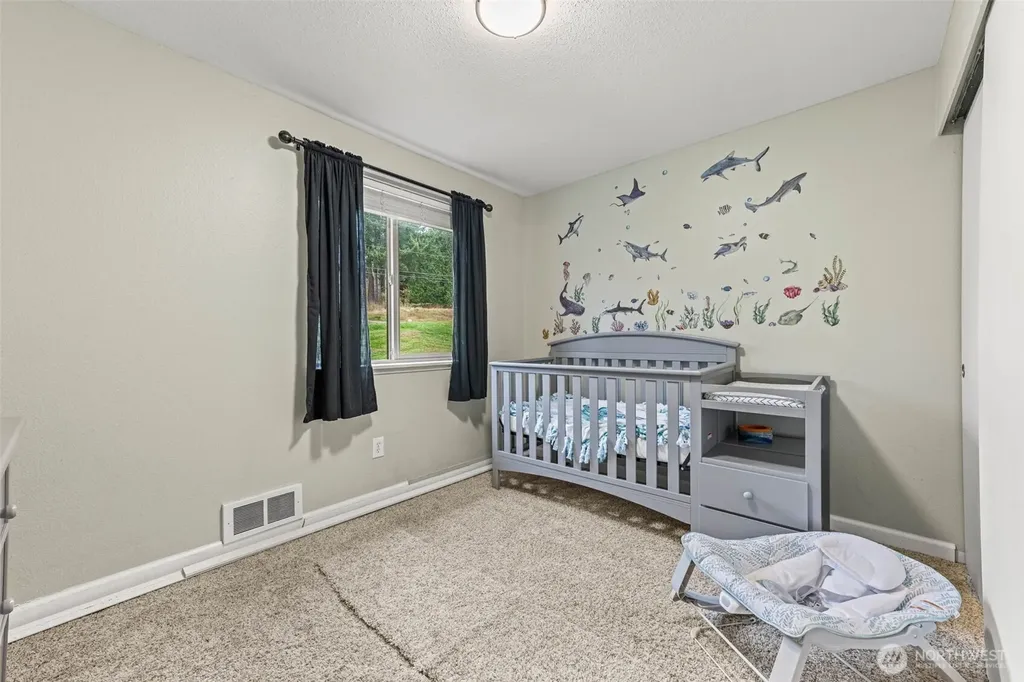 621 Crockett Lake Drive Coupeville WA 98239