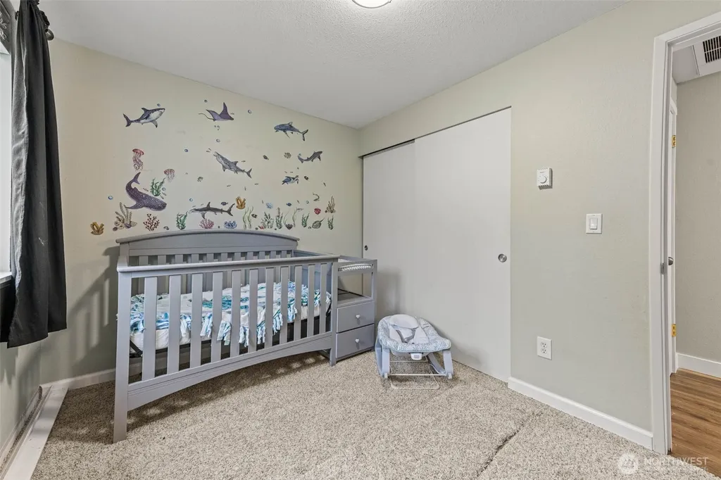 621 Crockett Lake Drive Coupeville WA 98239