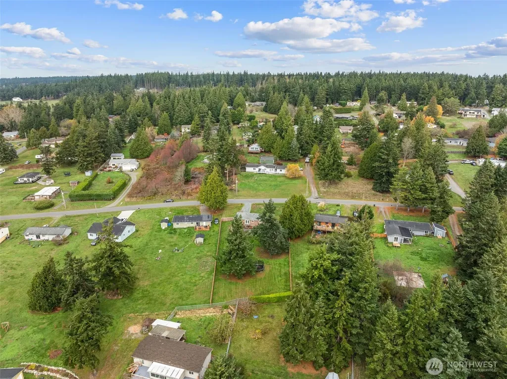 621 Crockett Lake Drive Coupeville WA 98239