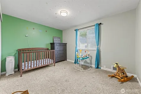 621 Crockett Lake Drive Coupeville WA 98239