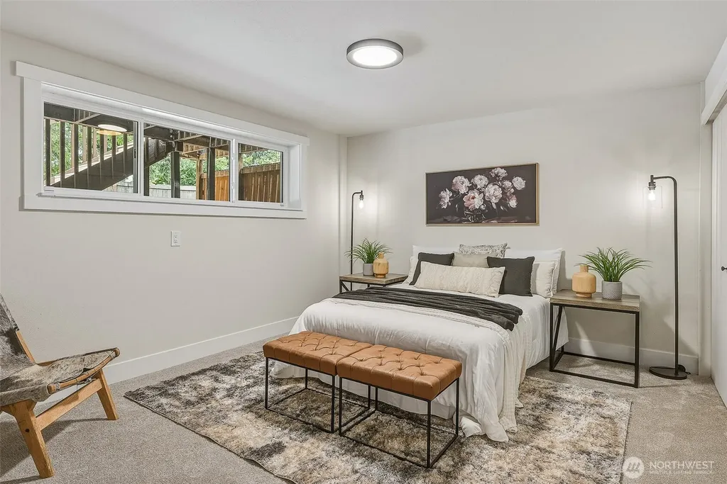 15513 Palatine Lane N Shoreline WA 98133