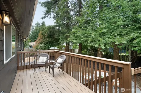 15513 Palatine Lane N Shoreline WA 98133