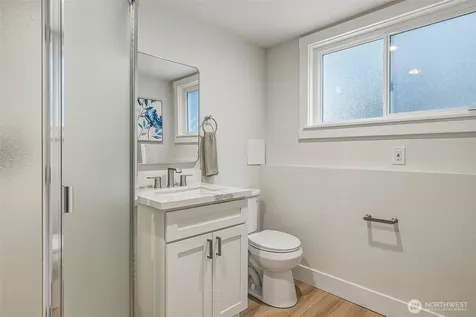 15513 Palatine Lane N Shoreline WA 98133