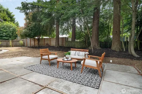 15513 Palatine Lane N Shoreline WA 98133