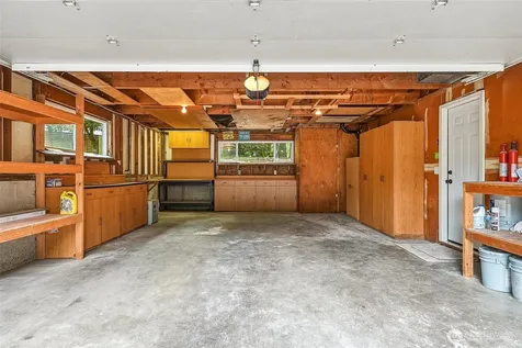 15513 Palatine Lane N Shoreline WA 98133