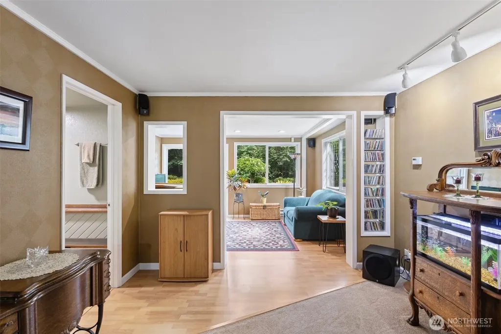 17729 S Tapps Drive E Lake Tapps WA 98391