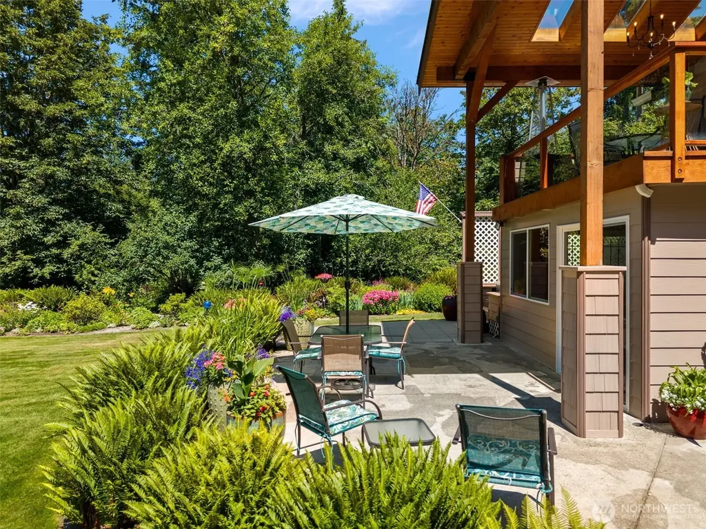 17729 S Tapps Drive E Lake Tapps WA 98391