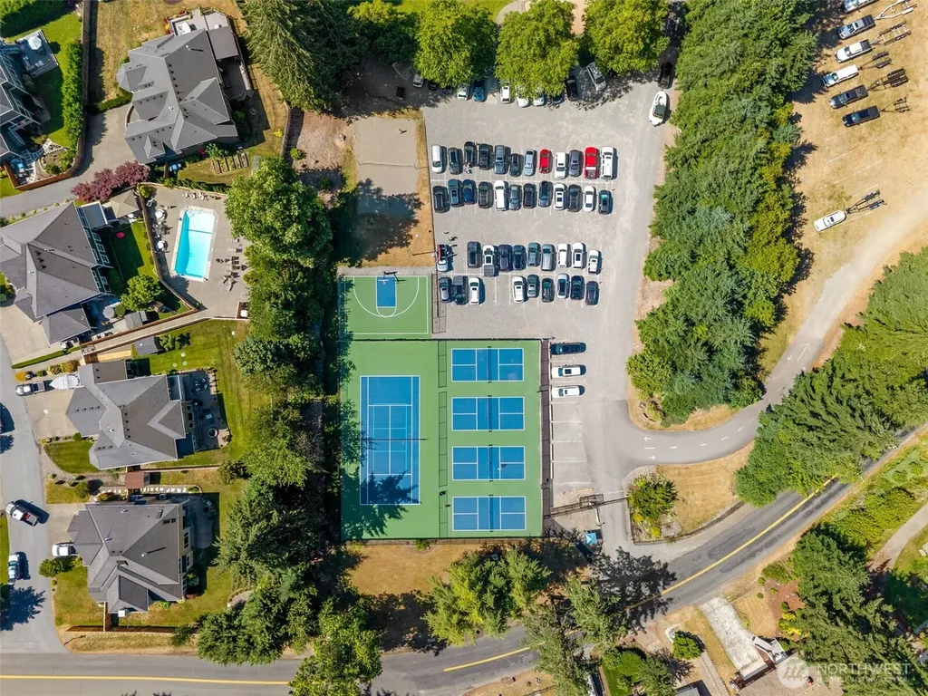 17729 S Tapps Drive E Lake Tapps WA 98391