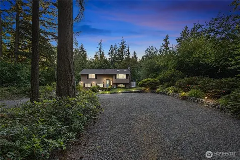 17729 S Tapps Drive E Lake Tapps WA 98391