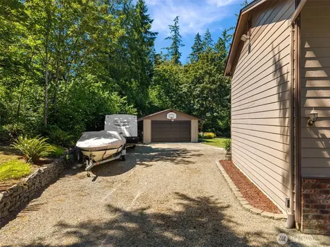 17729 S Tapps Drive E Lake Tapps WA 98391