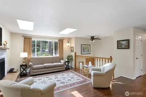 17729 S Tapps Drive E Lake Tapps WA 98391