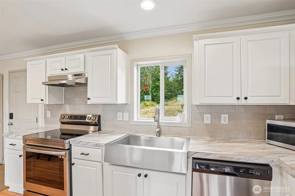 818 Kool Road Kelso WA 98626