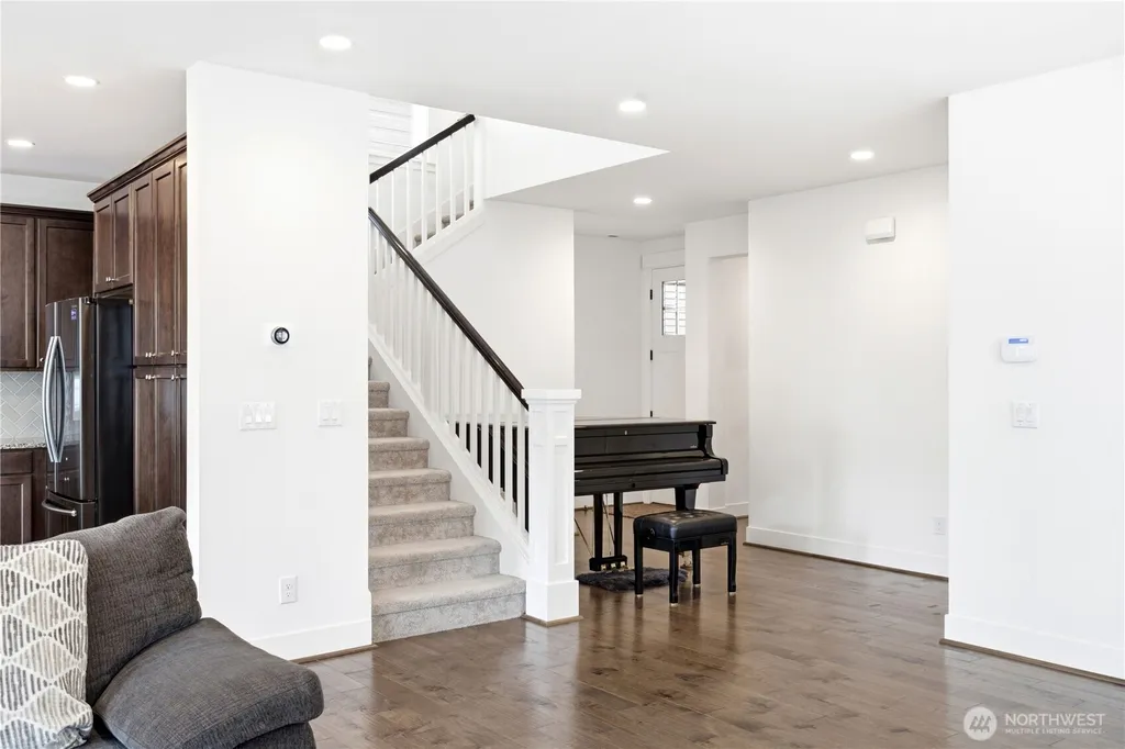 1488 243rd Place NE Sammamish WA 98074
