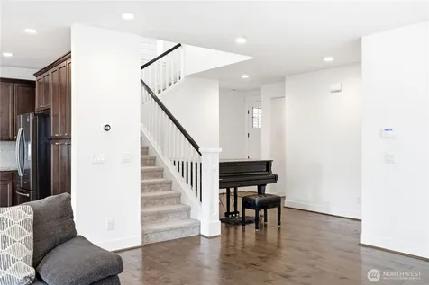 1488 243rd Place NE Sammamish WA 98074