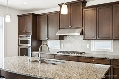 1488 243rd Place NE Sammamish WA 98074