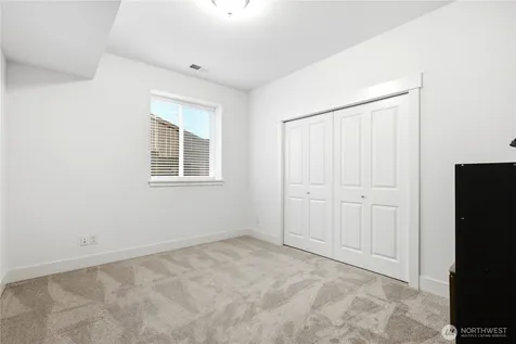 1488 243rd Place NE Sammamish WA 98074