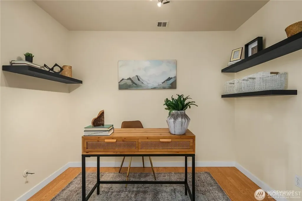 12406 SE 31st Street Bellevue WA 98005