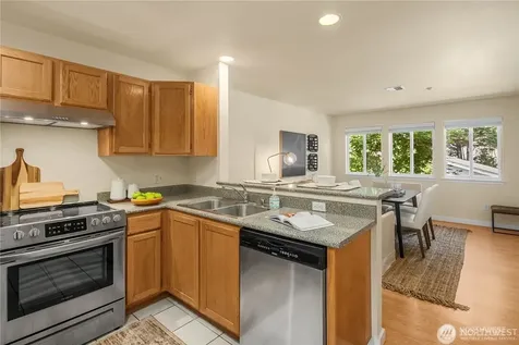 12406 SE 31st Street Bellevue WA 98005