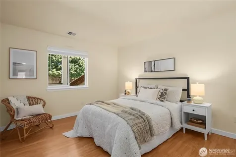 12406 SE 31st Street Bellevue WA 98005