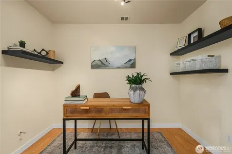 12406 SE 31st Street Bellevue WA 98005