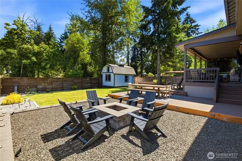 35826 9th Avenue SW Federal Way WA 98023
