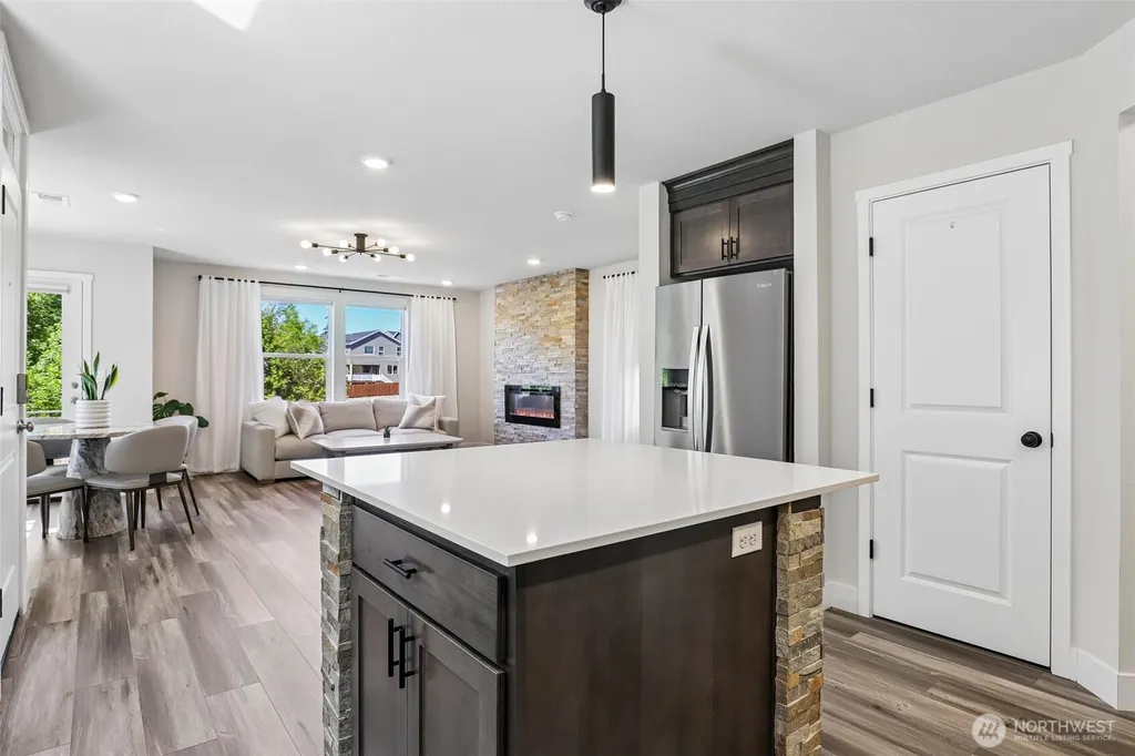 922 NW 175th Way Ridgefield WA 98642
