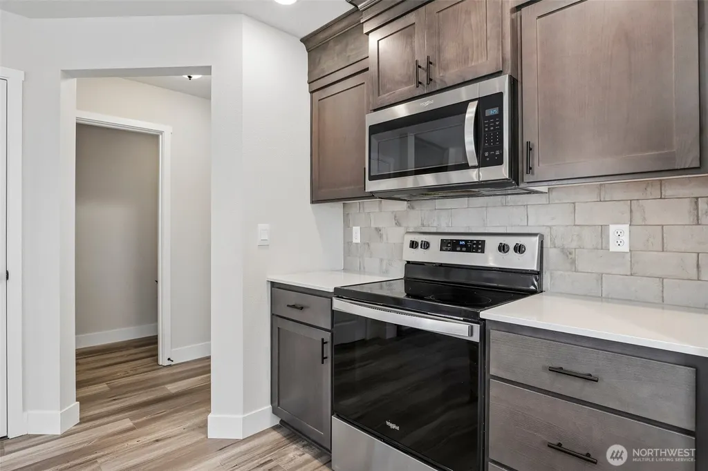 922 NW 175th Way Ridgefield WA 98642