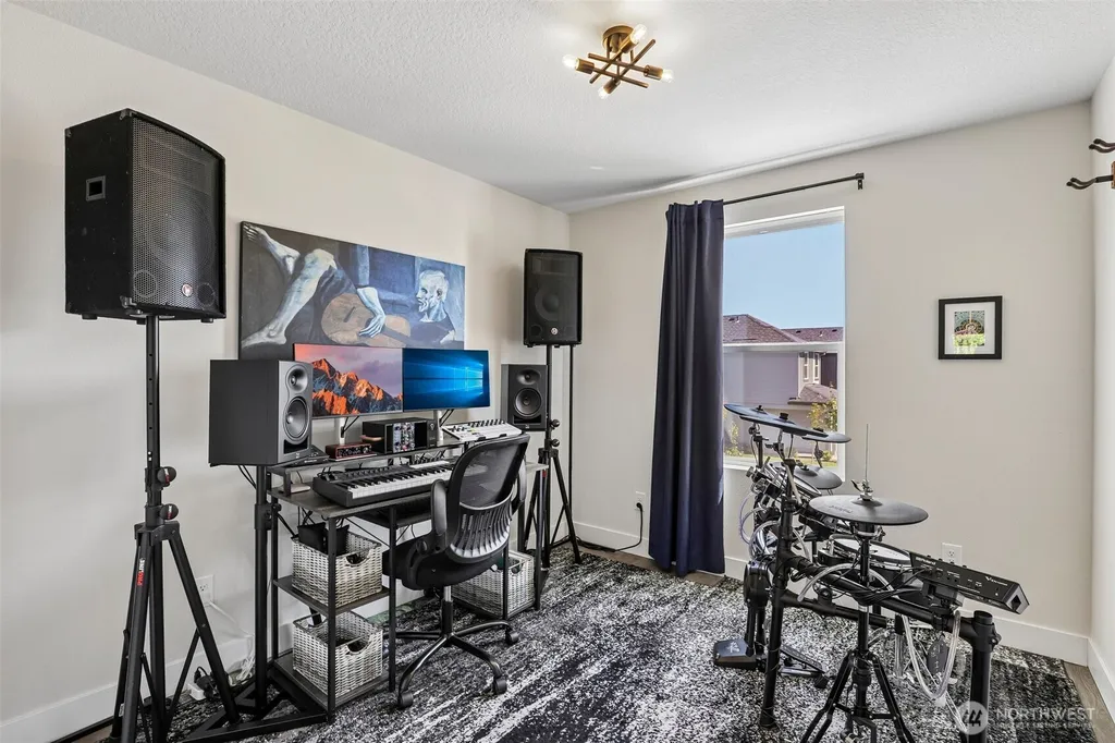 922 NW 175th Way Ridgefield WA 98642