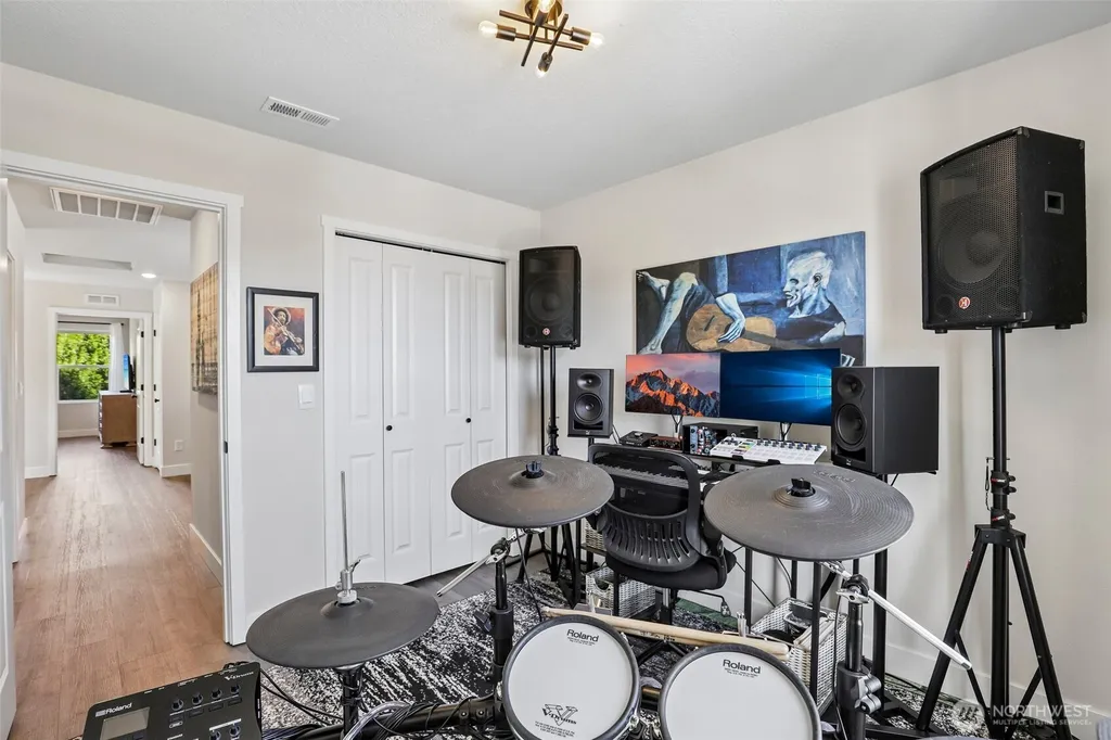 922 NW 175th Way Ridgefield WA 98642