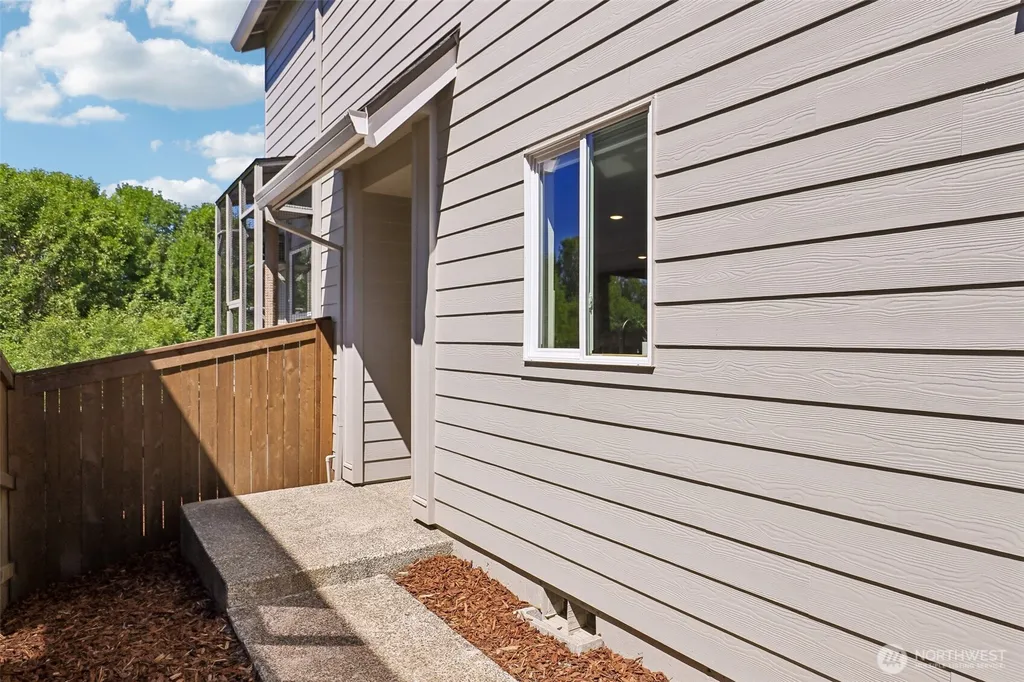 922 NW 175th Way Ridgefield WA 98642