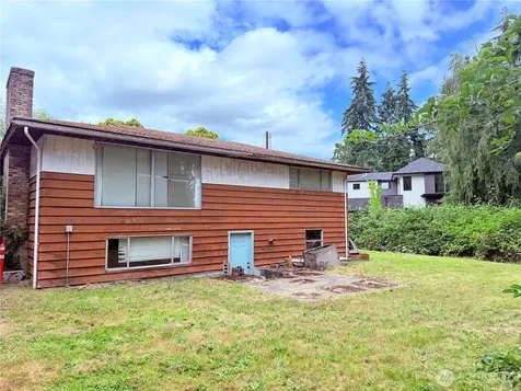 1520 102nd Avenue NE Bellevue WA 98004
