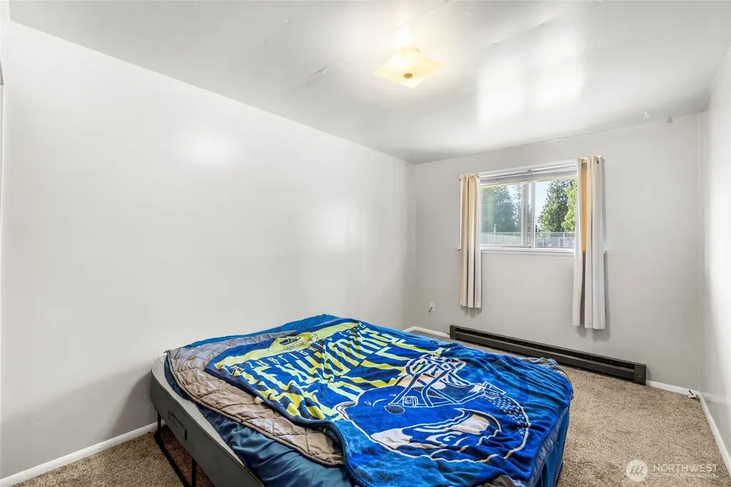 1019 Washington Avenue Burlington WA 98233