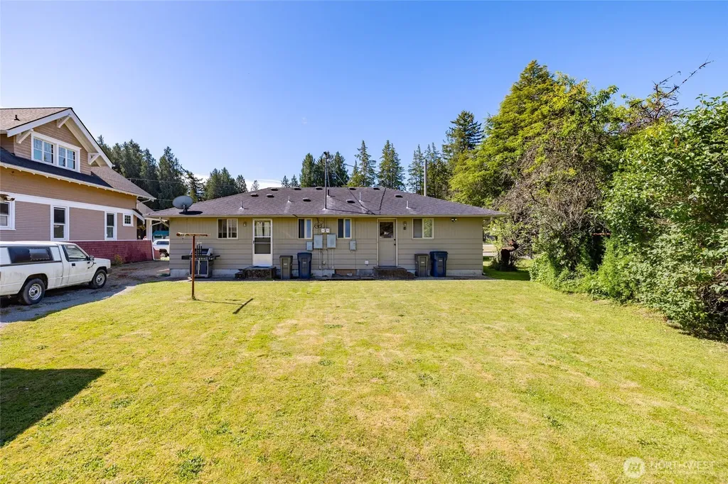 1019 Washington Avenue Burlington WA 98233