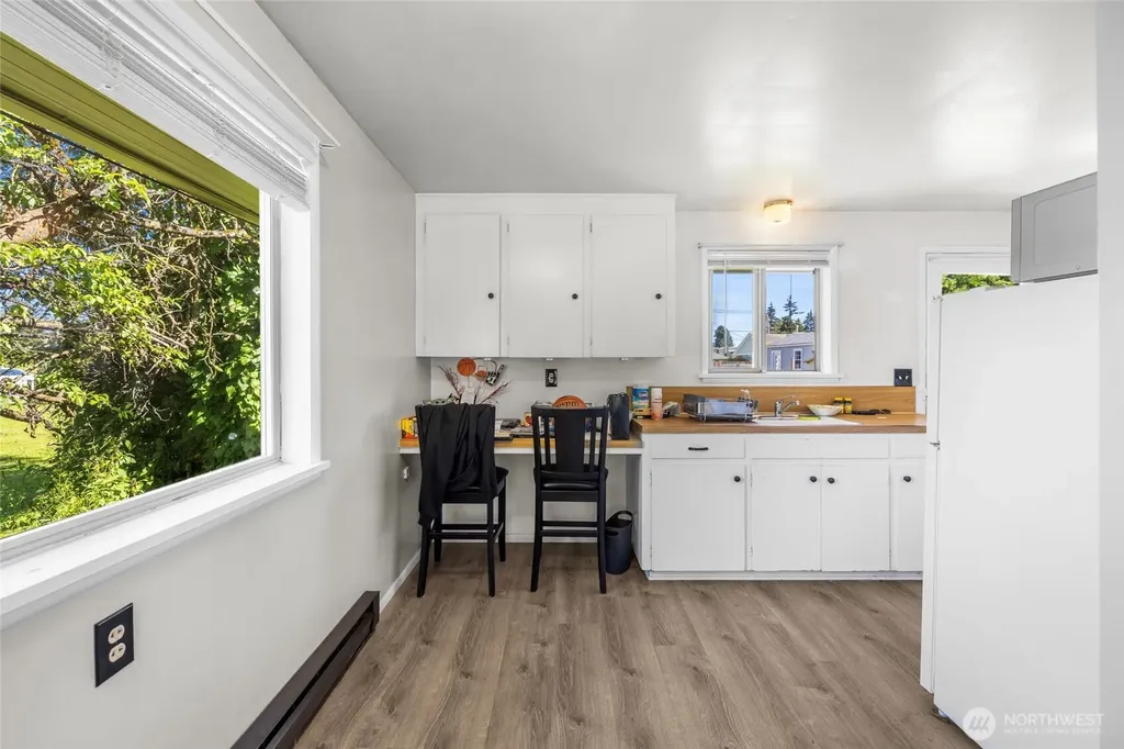 1019 Washington Avenue Burlington WA 98233