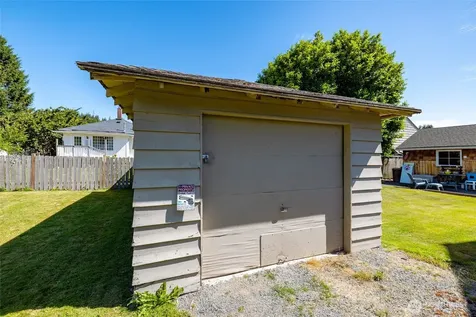 1019 Washington Avenue Burlington WA 98233