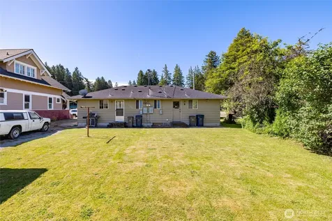 1019 Washington Avenue Burlington WA 98233