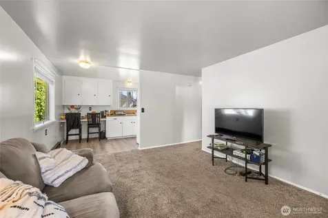 1019 Washington Avenue Burlington WA 98233