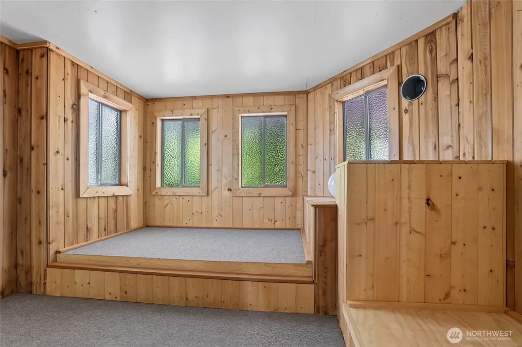 346 Lawrence Street Hoquiam WA 98550