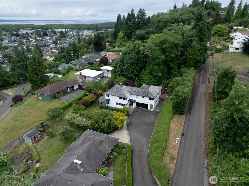 346 Lawrence Street Hoquiam WA 98550