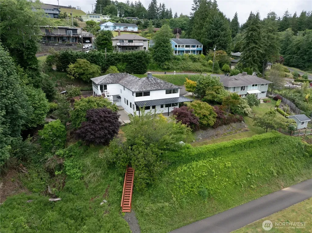 346 Lawrence Street Hoquiam WA 98550