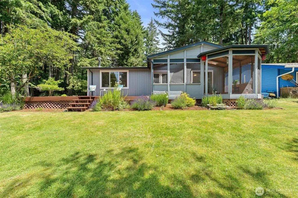 7910 Warbler Court SE Olympia WA 98513