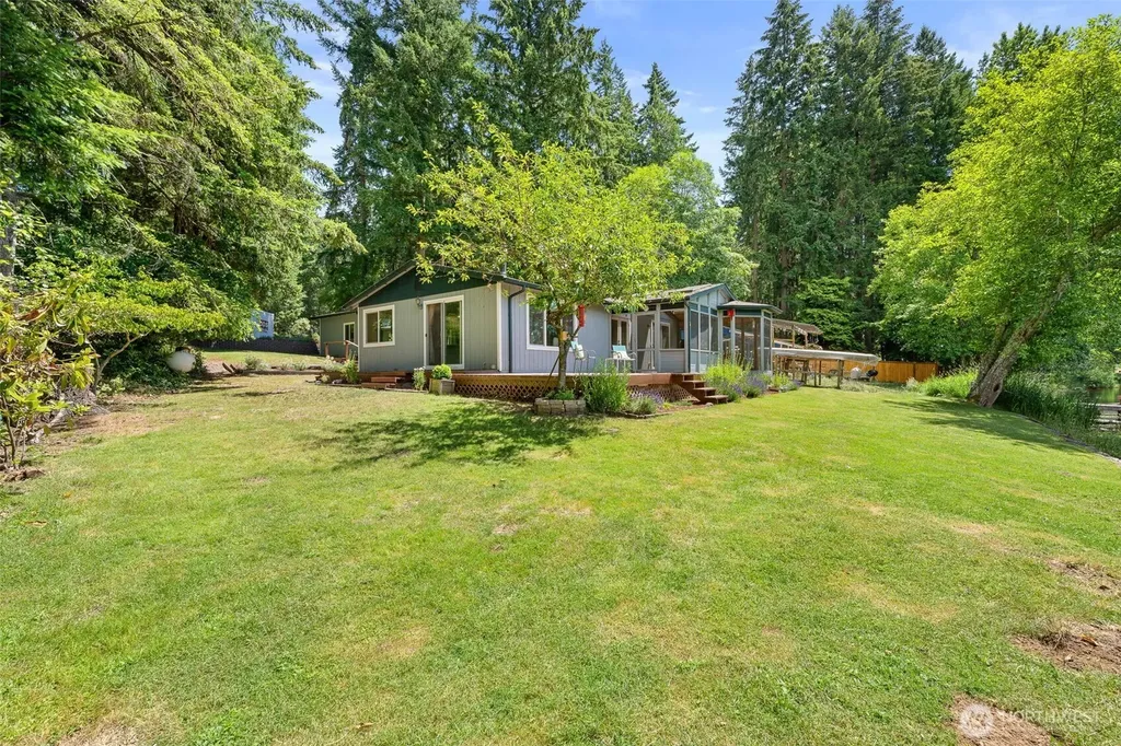 7910 Warbler Court SE Olympia WA 98513