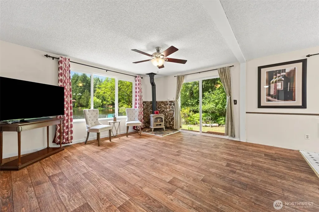 7910 Warbler Court SE Olympia WA 98513