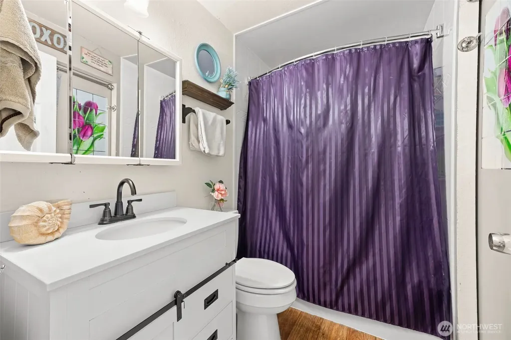 7910 Warbler Court SE Olympia WA 98513