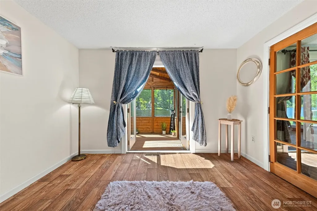 7910 Warbler Court SE Olympia WA 98513