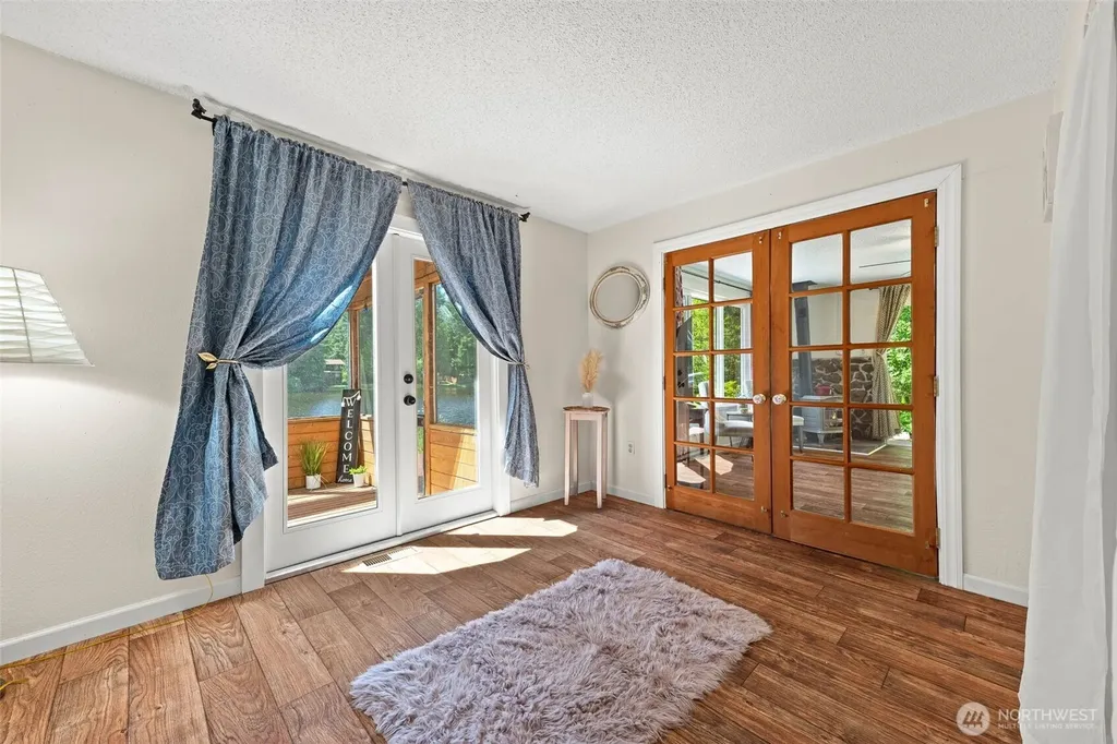 7910 Warbler Court SE Olympia WA 98513