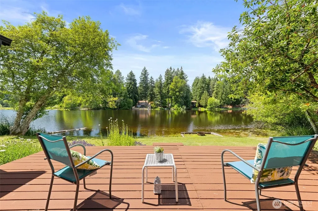 7910 Warbler Court SE Olympia WA 98513